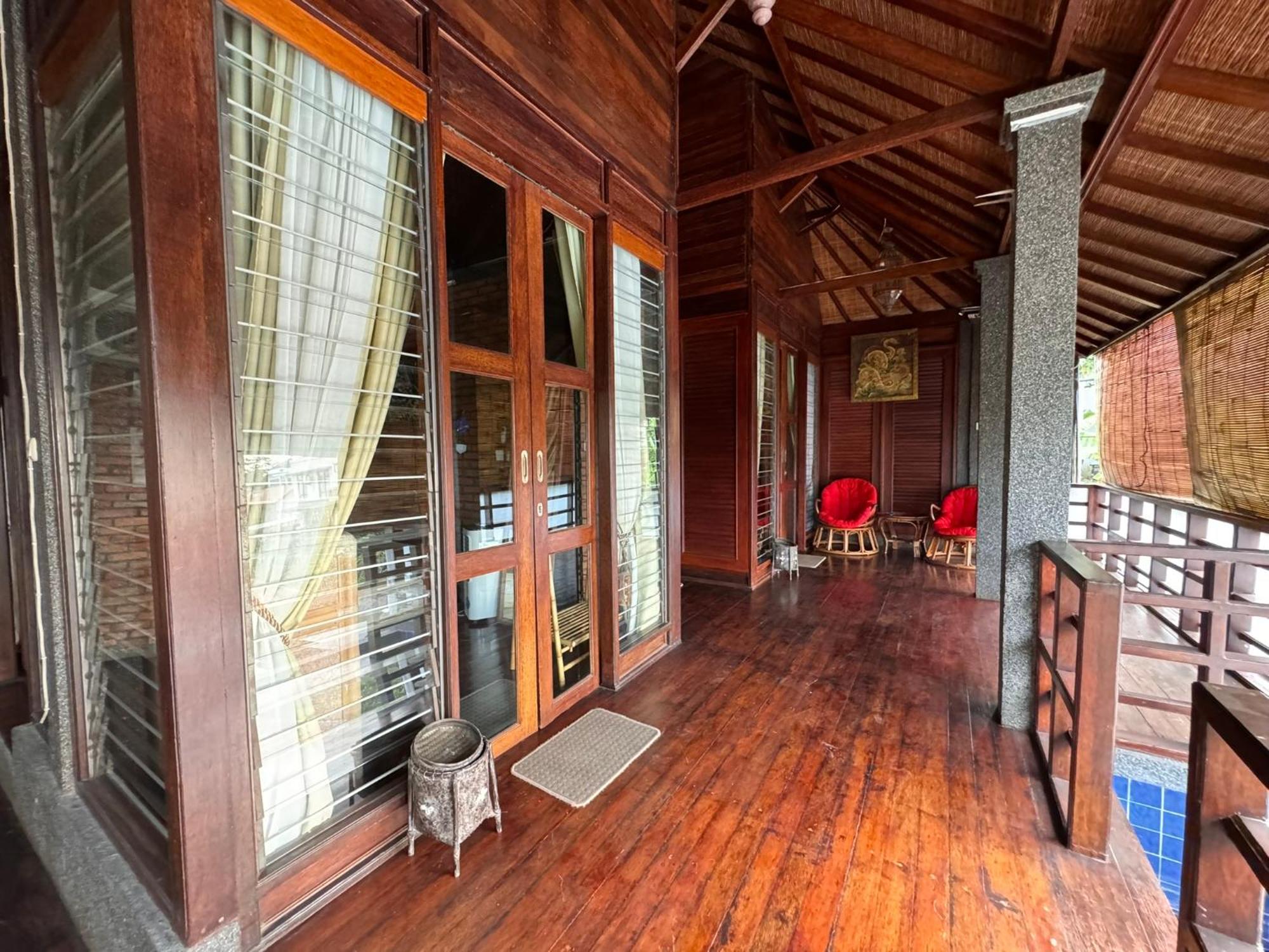 Giri Hill Homestay Nusa Dua  Exterior foto
