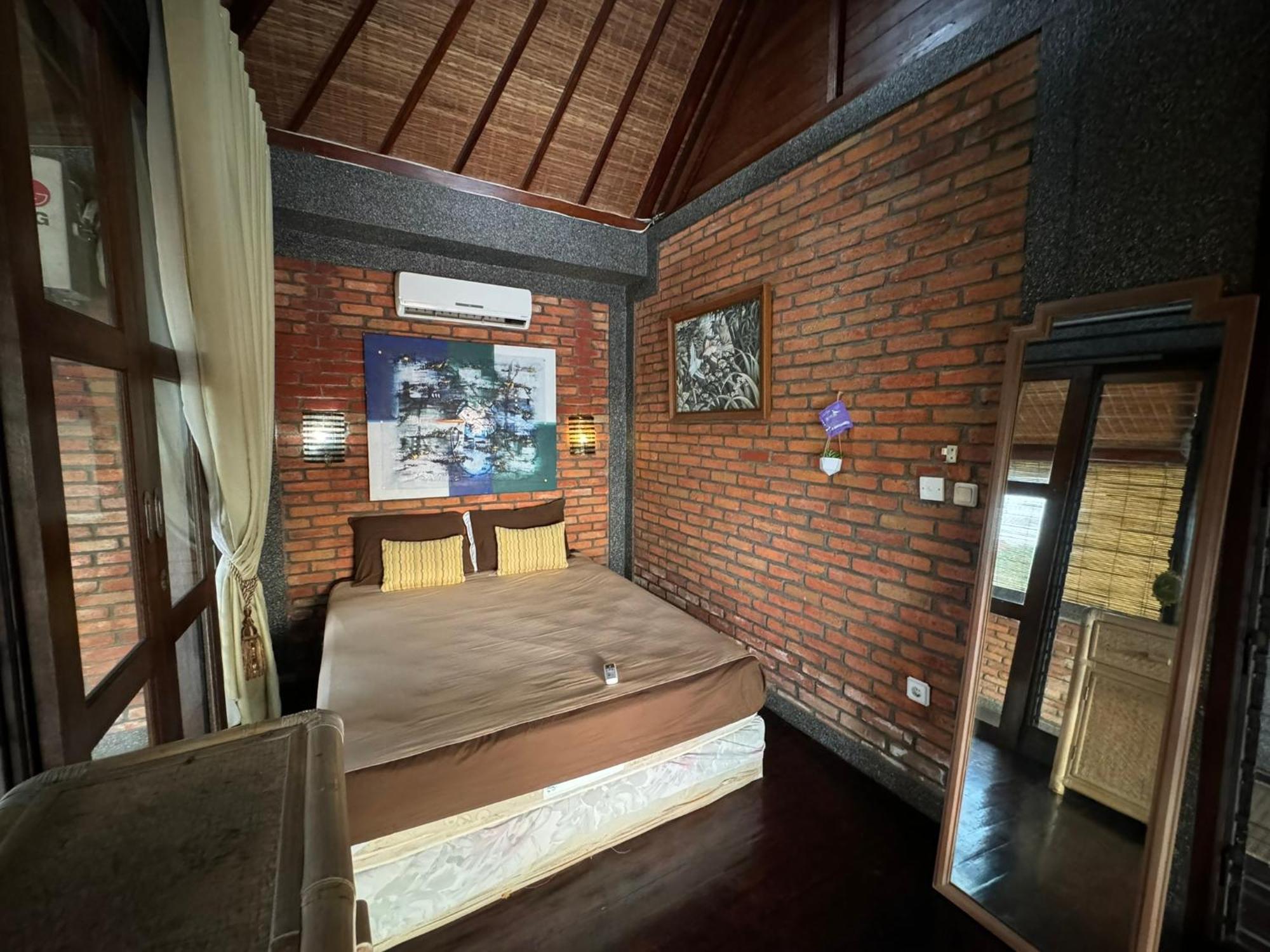 Giri Hill Homestay Nusa Dua  Exterior foto