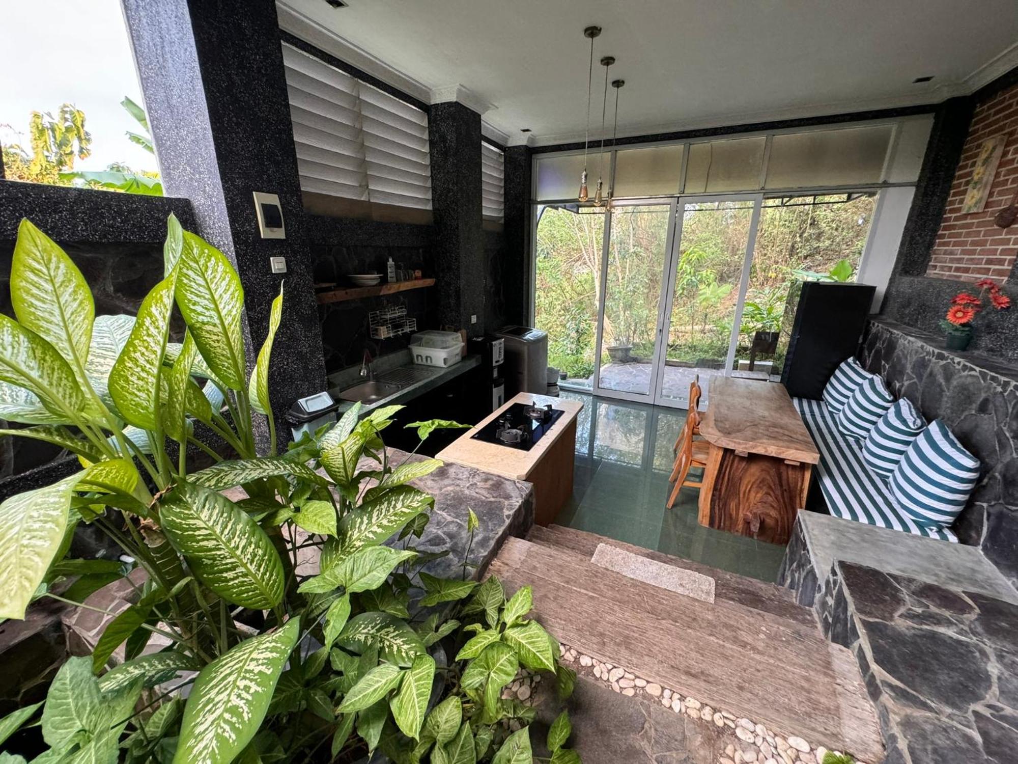 Giri Hill Homestay Nusa Dua  Exterior foto